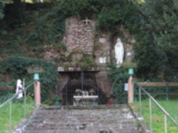 Sanctuaire Notre Dame des Chênes à Eloyes
