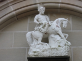 Statue de Saint Maurice en officier romain